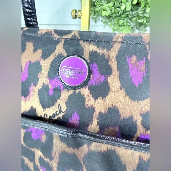 Coach F25282 Purple Ocelot Nylon Tote with Patent Leather Trim Shoulder Bag - Picture 4 of 17